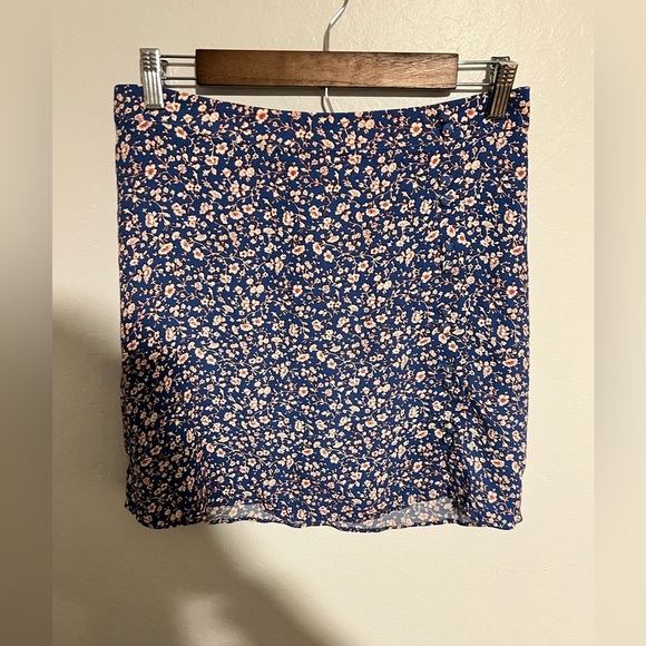Madewell Porch Side-Button Mini Skirt in Summer Vines Size 8 - Picture 1 of 7